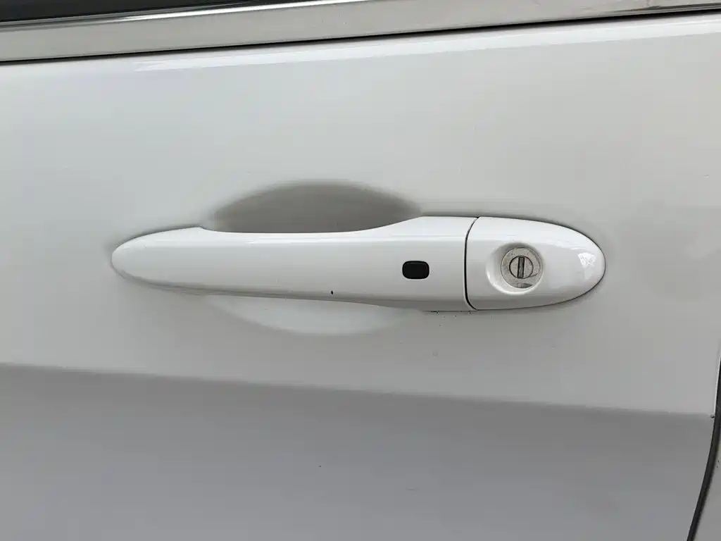 Jeep Cherokee — миниатюра 18