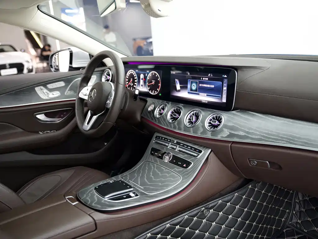 Mercedes-Benz CLS — миниатюра 6