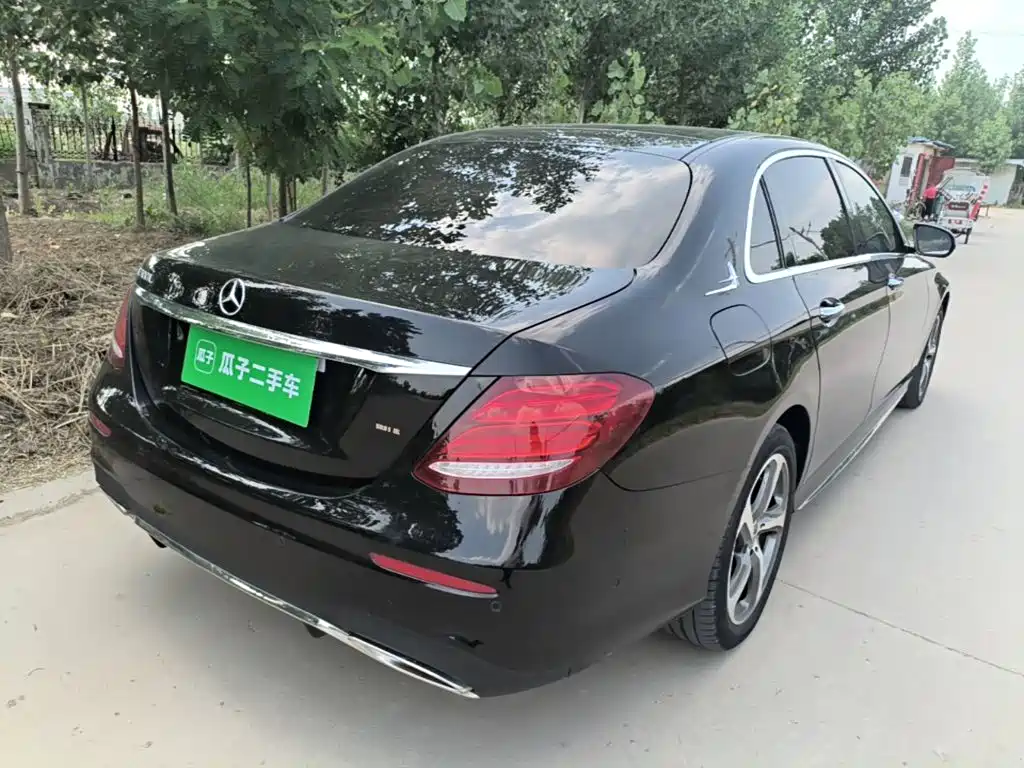 Mercedes-Benz E-Class E 2018 E 300 L Sport Fashion