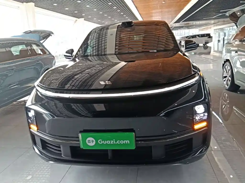 Li Auto Li L8 — миниатюра 3