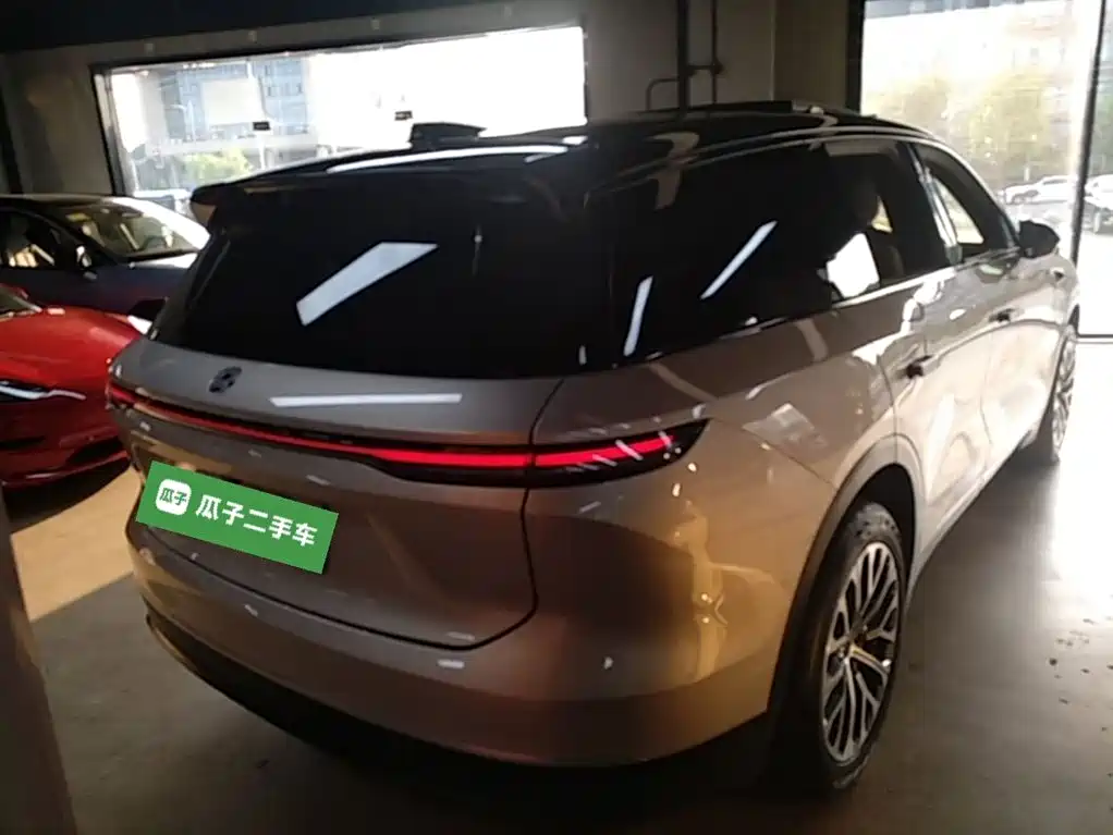 NIO ES8 — миниатюра 7