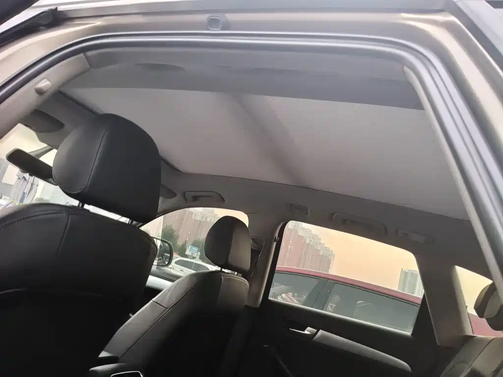 Audi Q5 (Import) — миниатюра 5