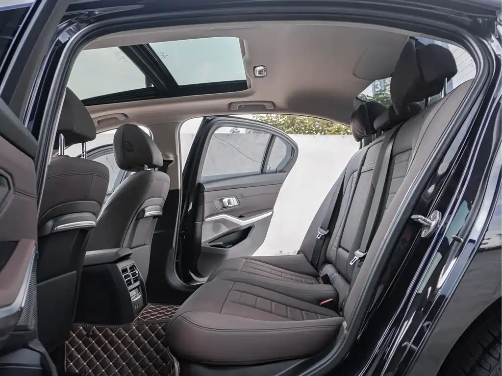 BMW 3 Series — миниатюра 24