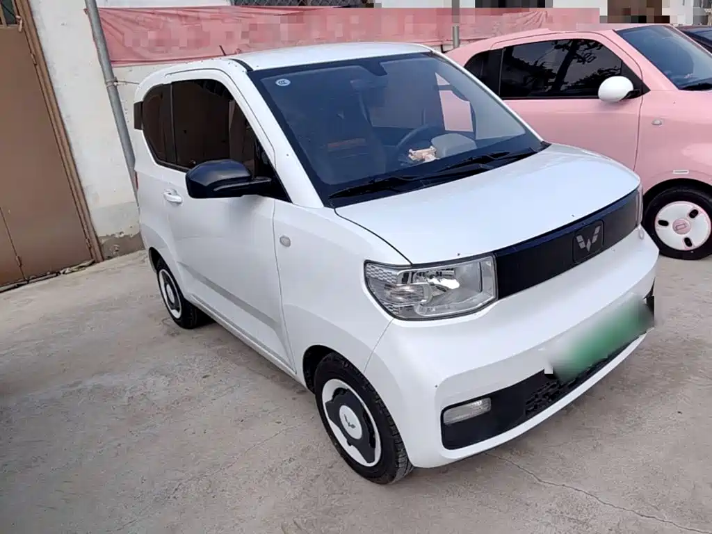 Wuling MINIEV — миниатюра 4