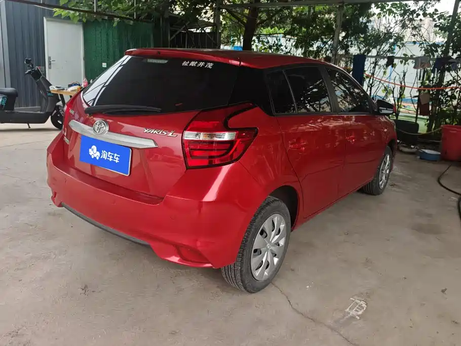 Toyota Yaris L — миниатюра 3