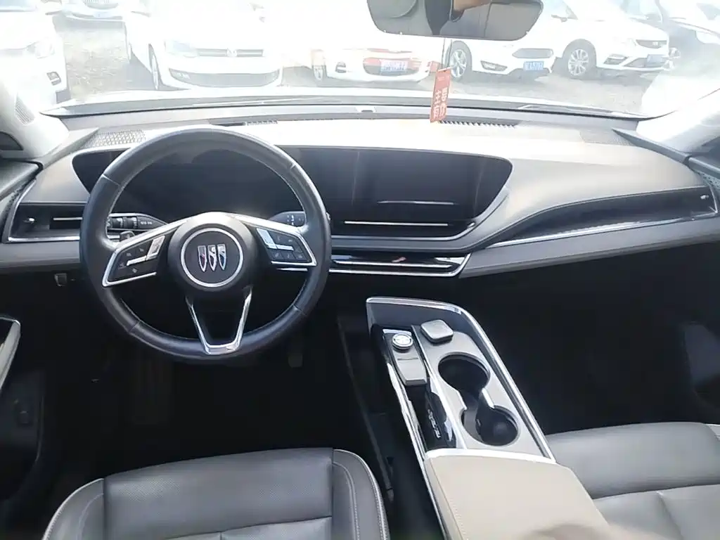 Buick E5 — миниатюра 10
