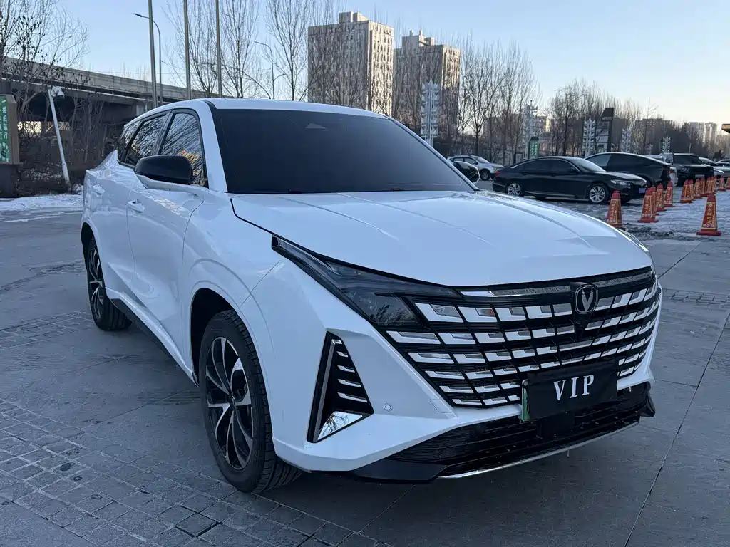 CHANGAN UNI Z NEW ENERGY