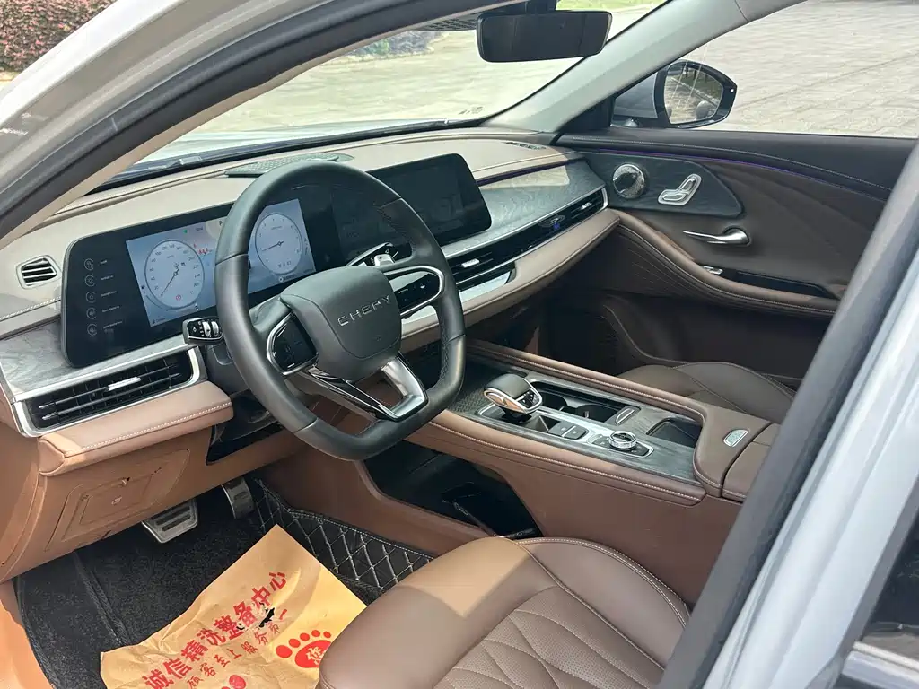 Chery Arrizo 8 — миниатюра 36