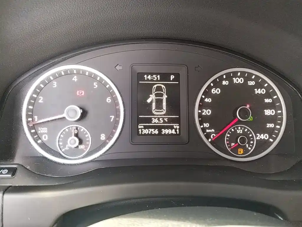 Volkswagen Tiguan — миниатюра 12