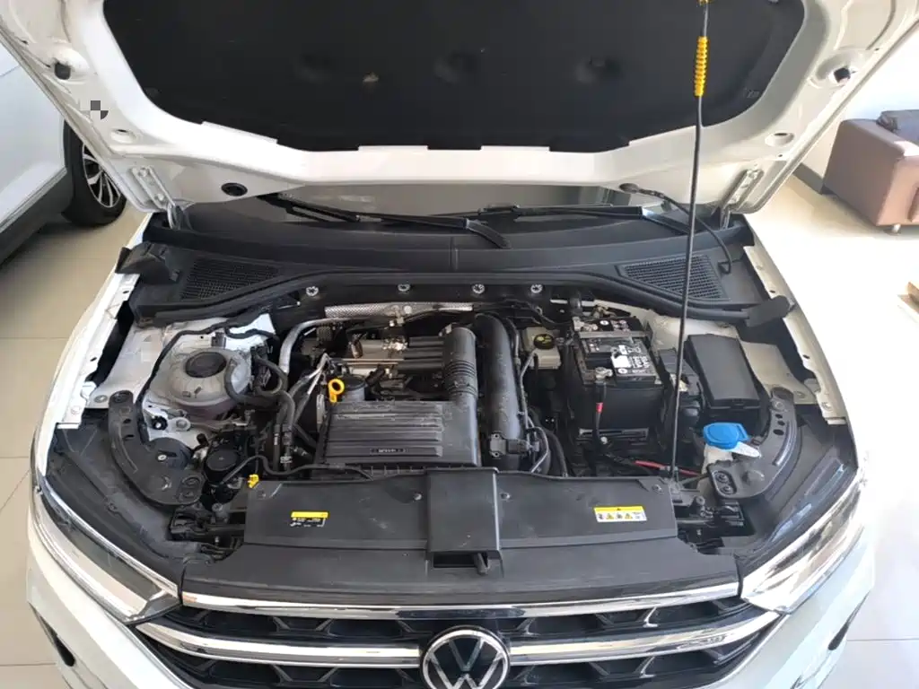 Volkswagen T-Roc — миниатюра 20