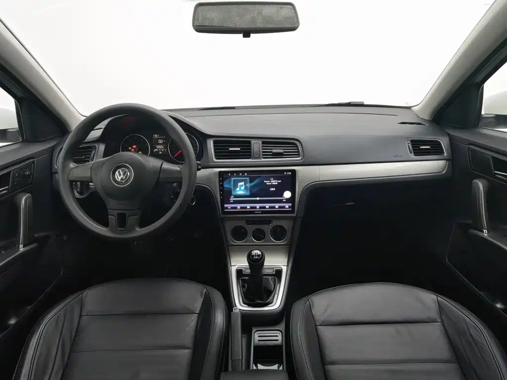 Volkswagen Lavida — миниатюра 5
