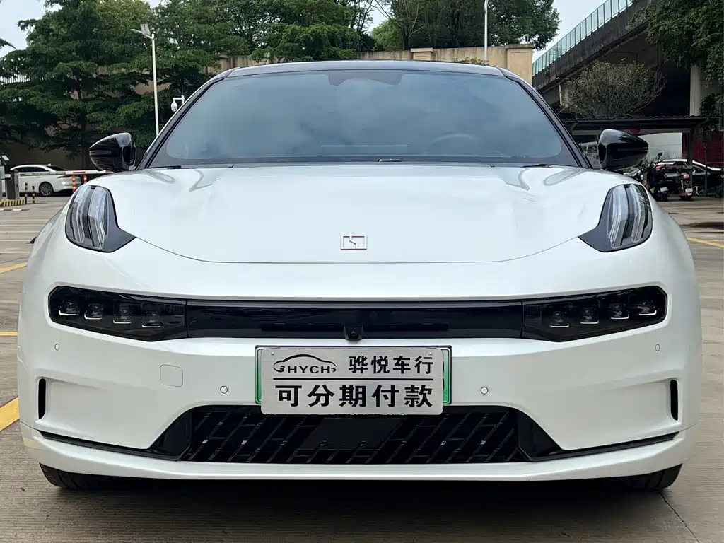 Zeekr 001
