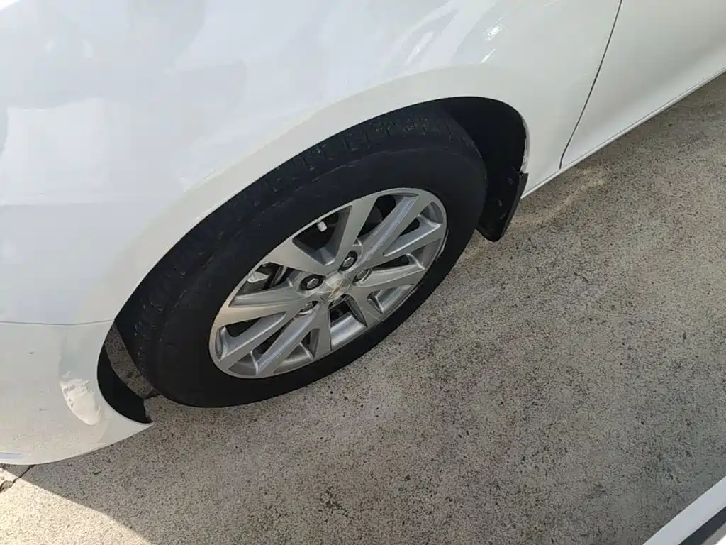 Chevrolet Malibu — миниатюра 23