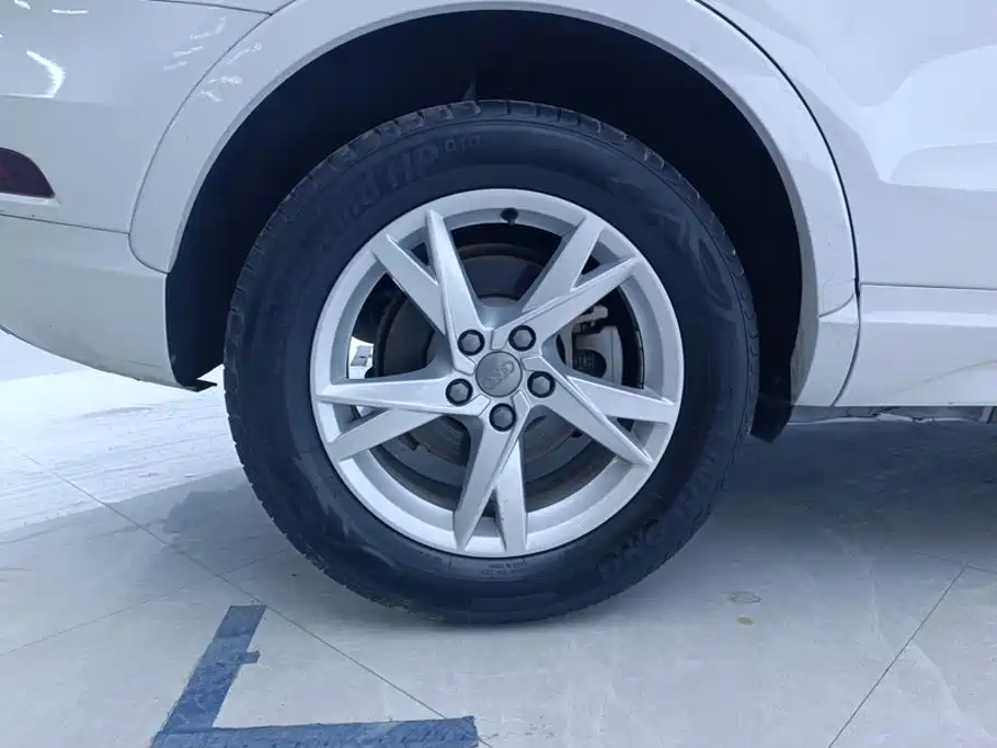 Audi Q3 — миниатюра 6