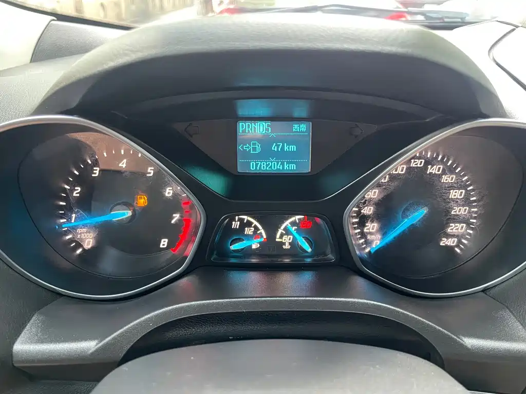 Ford Kuga — миниатюра 16