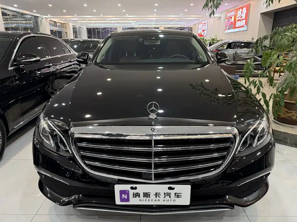 MERCEDES-BENZ E CLASS