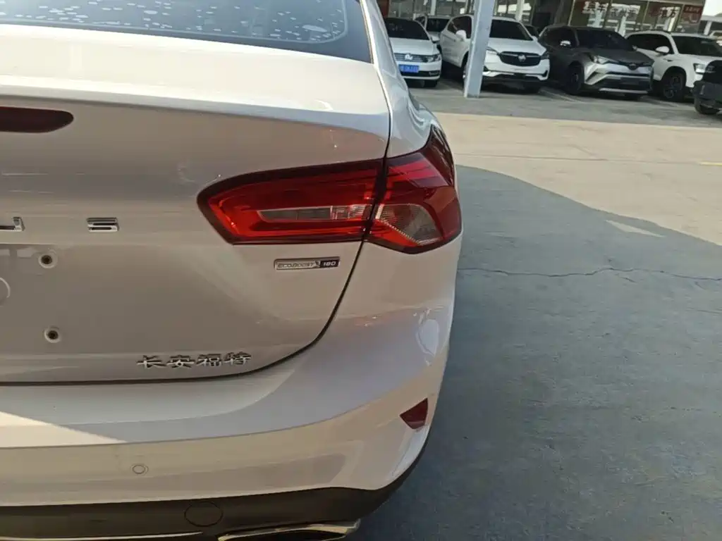 Ford Focus — миниатюра 8