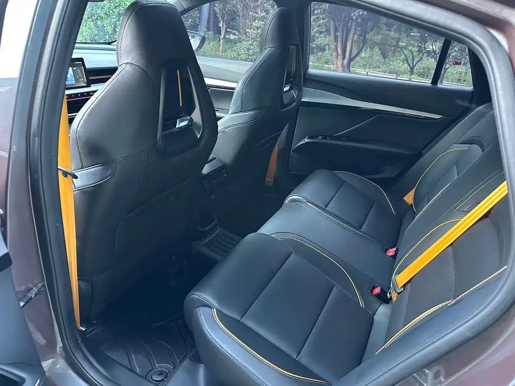 MG MG5 Scorpio — миниатюра 7
