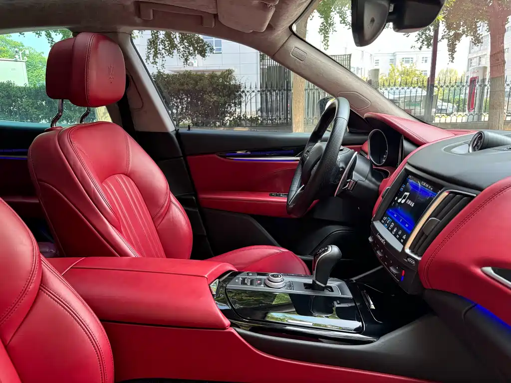 Maserati Levante — миниатюра 14