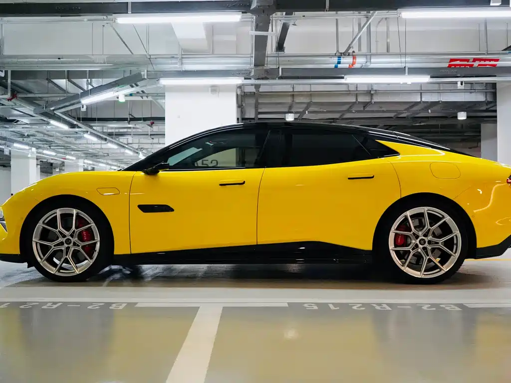 Lotus Emeya 2024 EMEYA R+