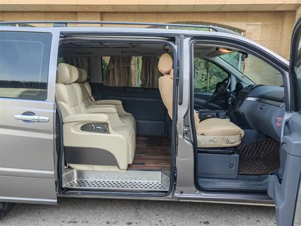 Mercedes-Benz Vito — миниатюра 11