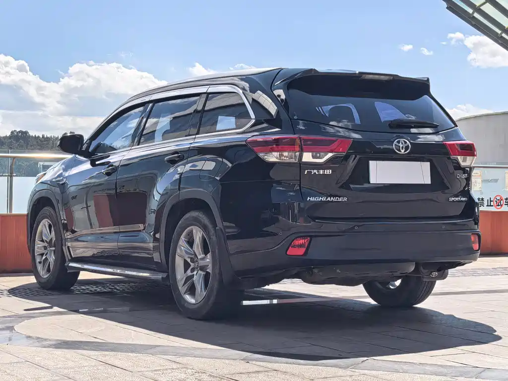 Toyota Highlander — миниатюра 7