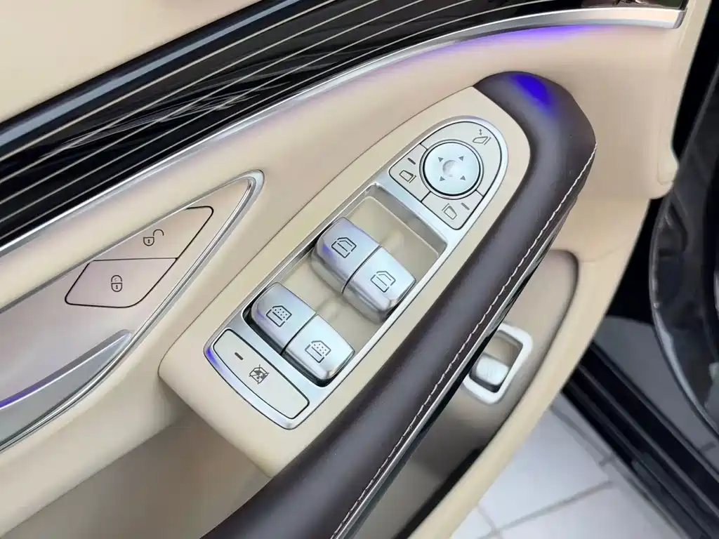 Mercedes-Benz S-Class — миниатюра 15