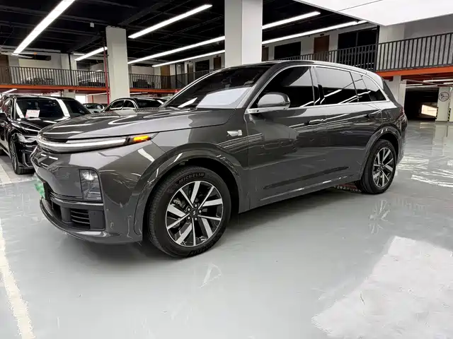 Li Auto L7