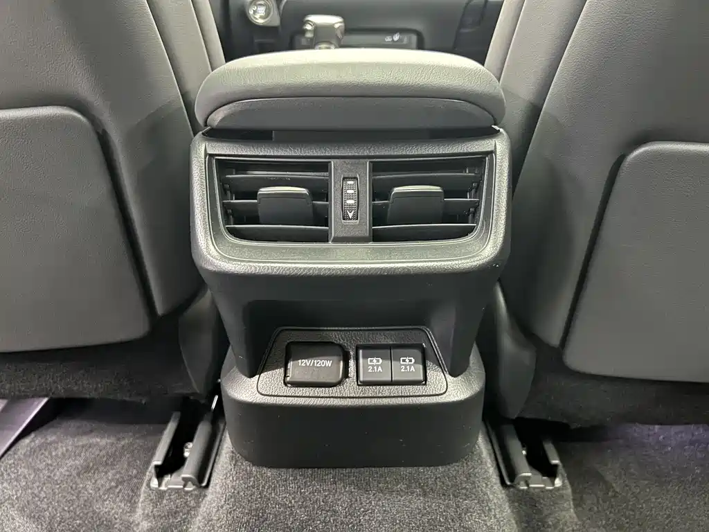 Lexus ES — миниатюра 8