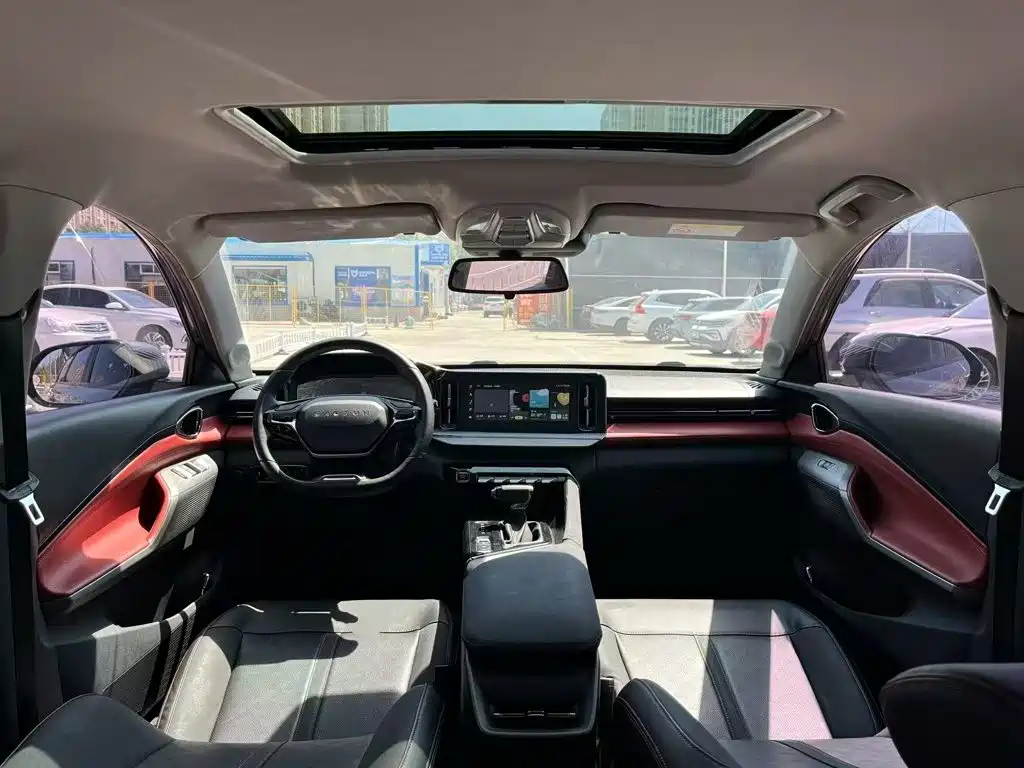 Baojun Valli — миниатюра 10