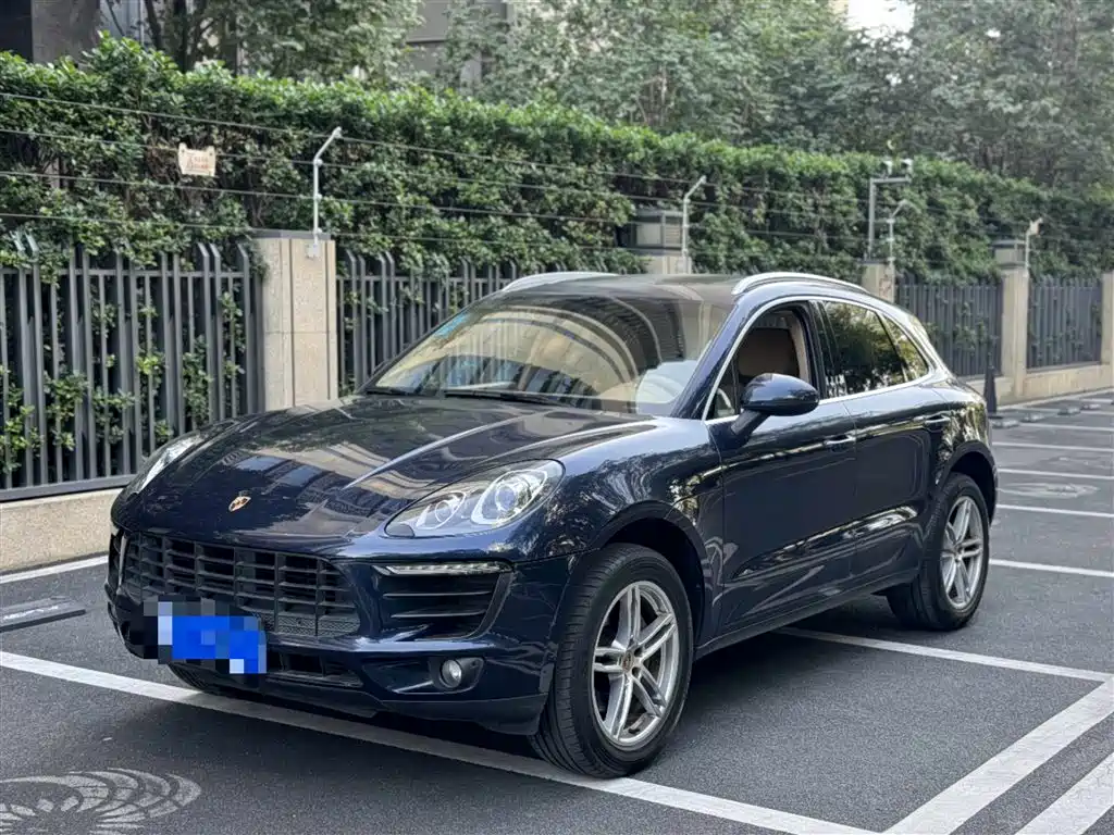 Porsche Macan 2014