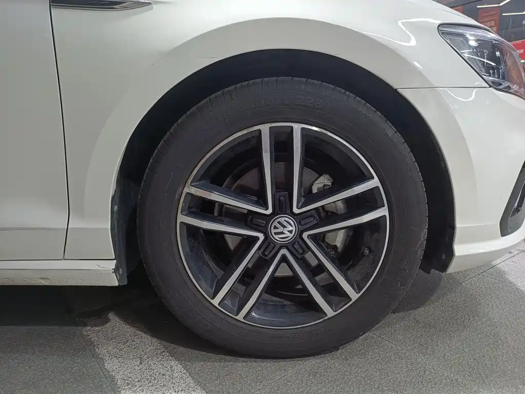 Volkswagen Lamando — миниатюра 17