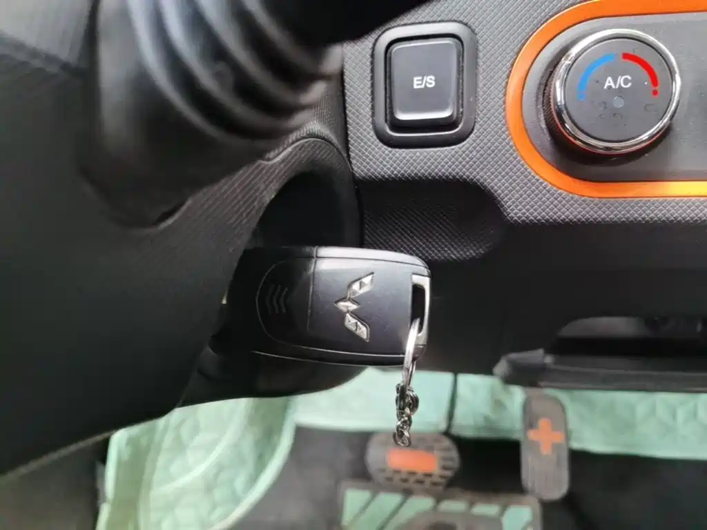 Wuling MINIEV — миниатюра 9