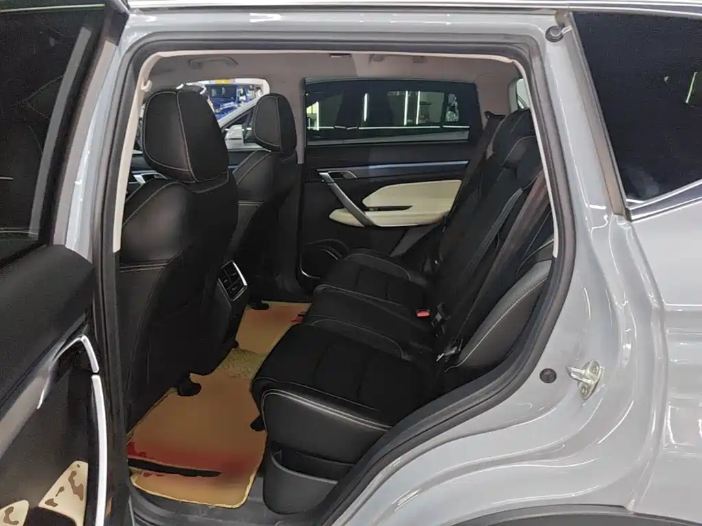 Geely Boyue — миниатюра 17