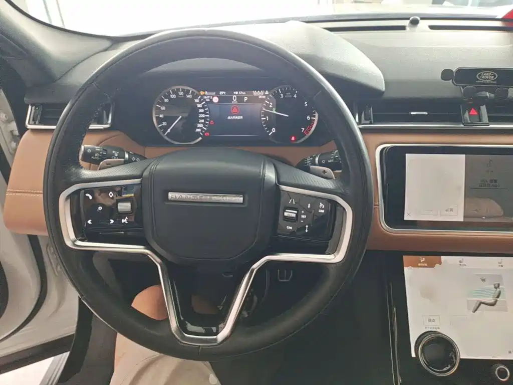 Land Rover Velar — миниатюра 11