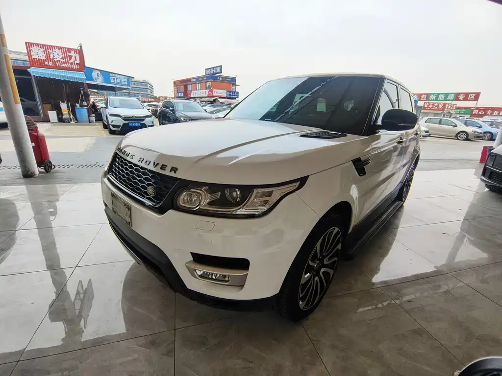 Land Rover Sport