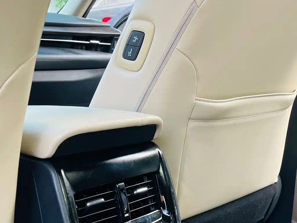Toyota Avalon — миниатюра 11