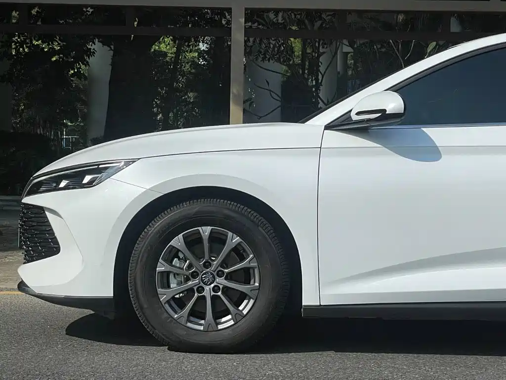 BYD Qin L — миниатюра 24