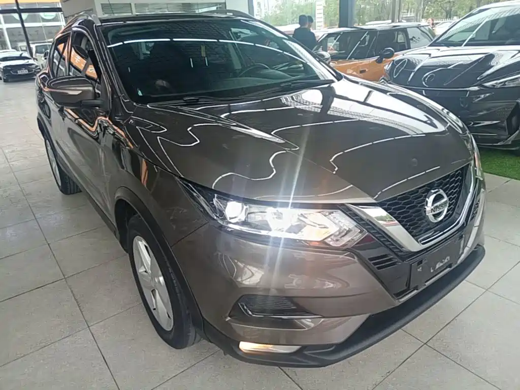 Nissan Qashqai — миниатюра 4