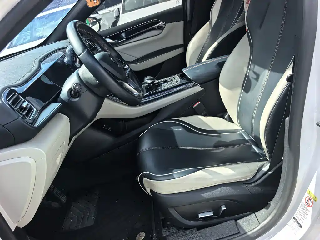 BYD Qin PLUS — миниатюра 10