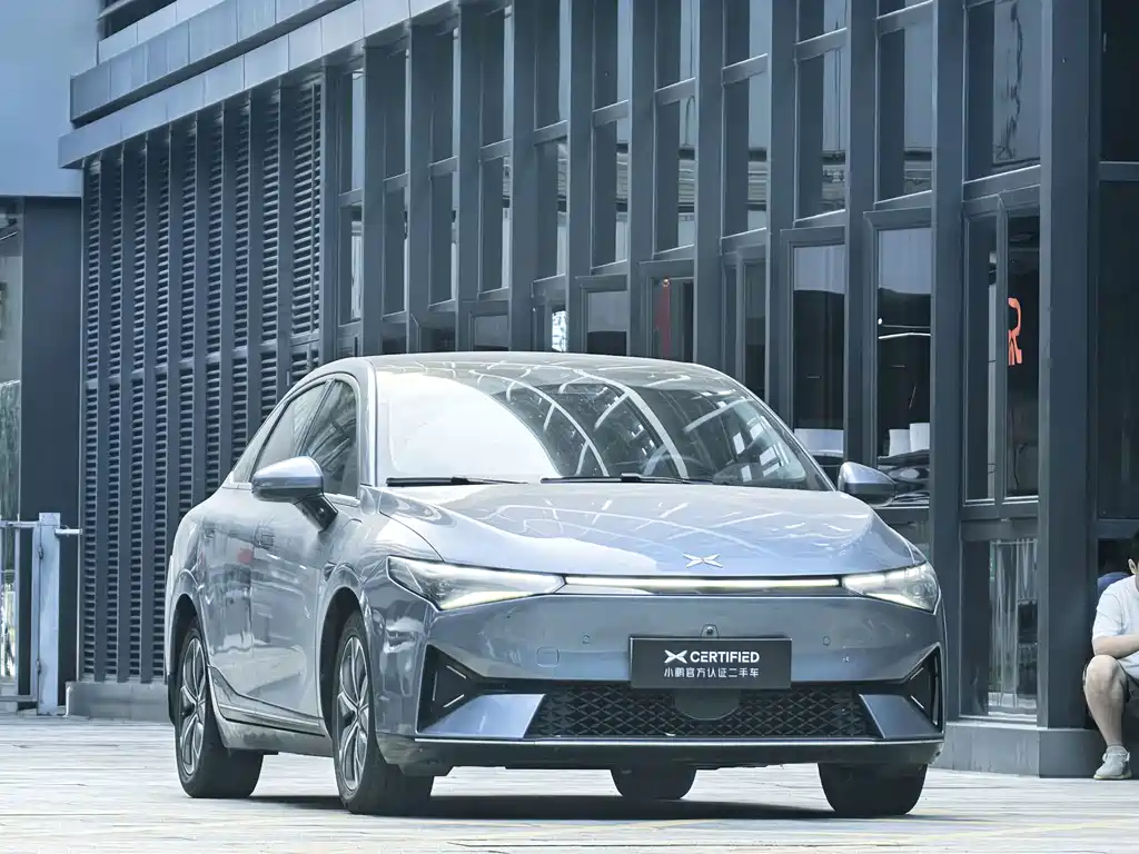 XPeng P5 — миниатюра 3
