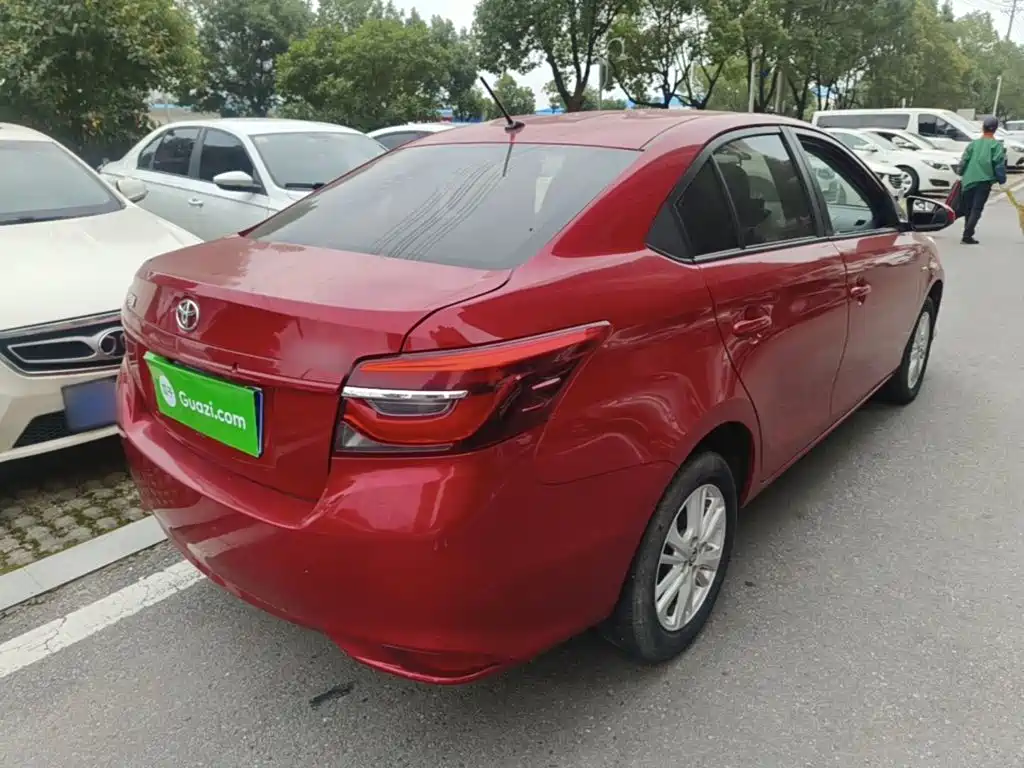 Toyota Vios — миниатюра 7