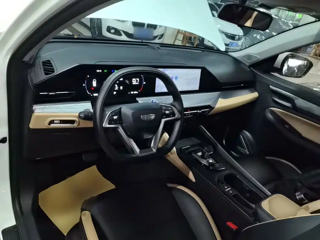 Geely Haoyue PRO — миниатюра 10