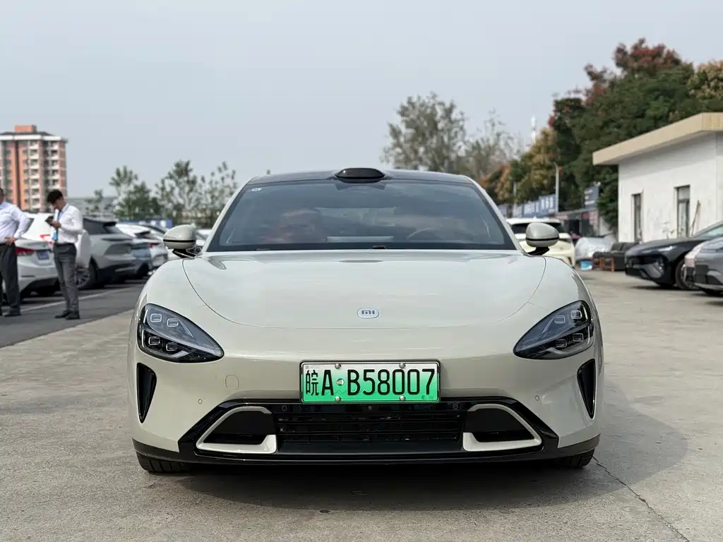 Xiaomi SU7 — миниатюра 2