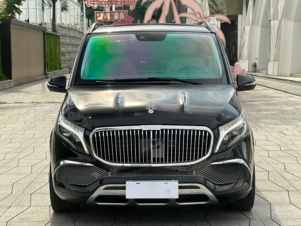 Mercedes-Benz V-Class — миниатюра 2