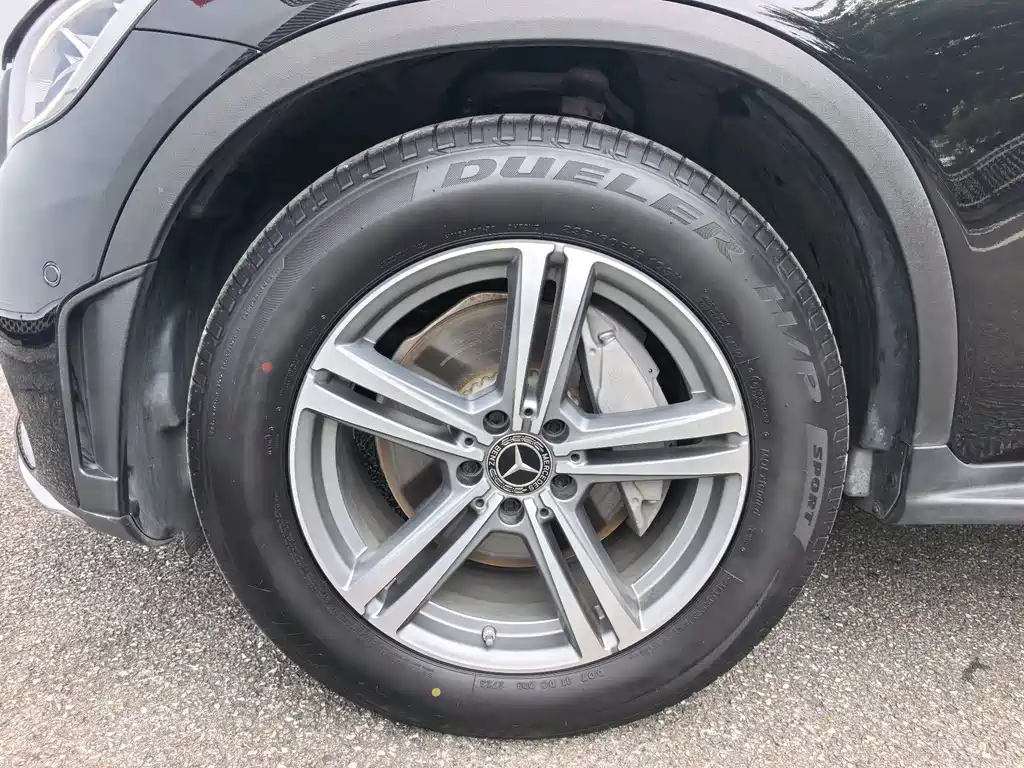 Mercedes-Benz GLC — миниатюра 9