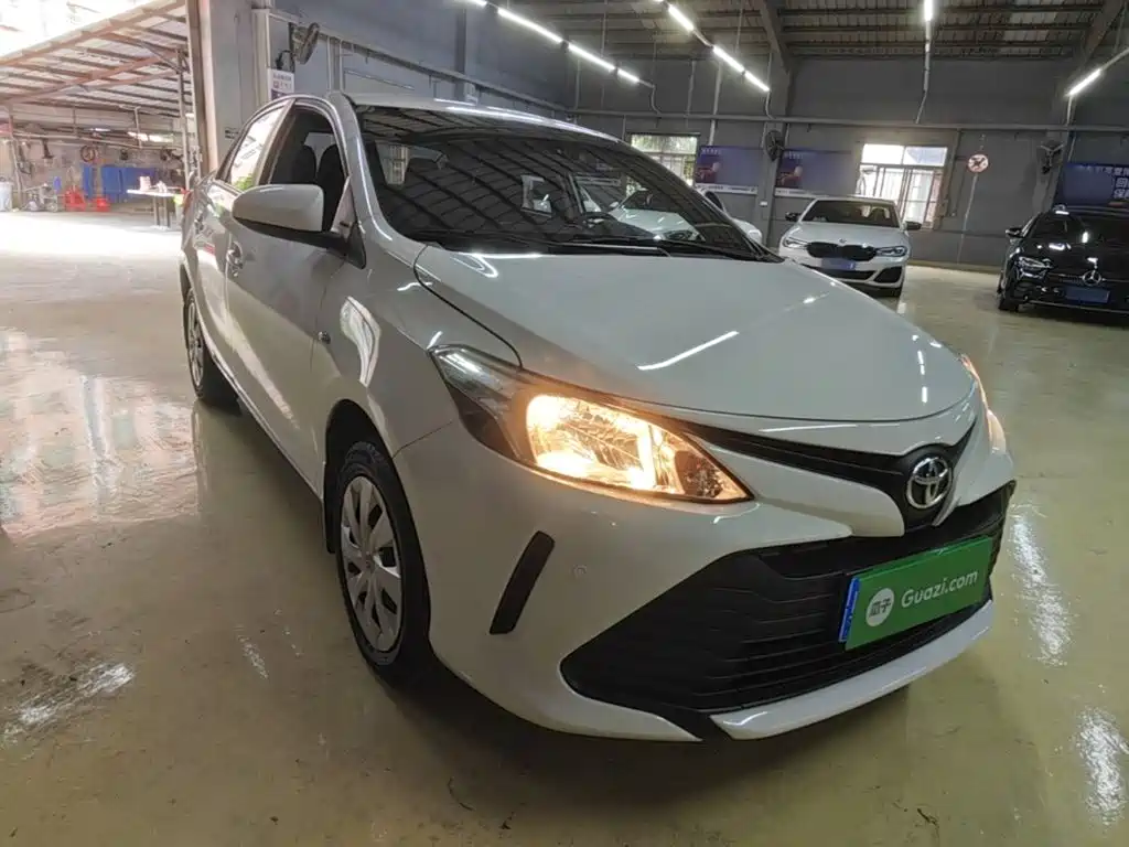 Toyota Vios — миниатюра 4