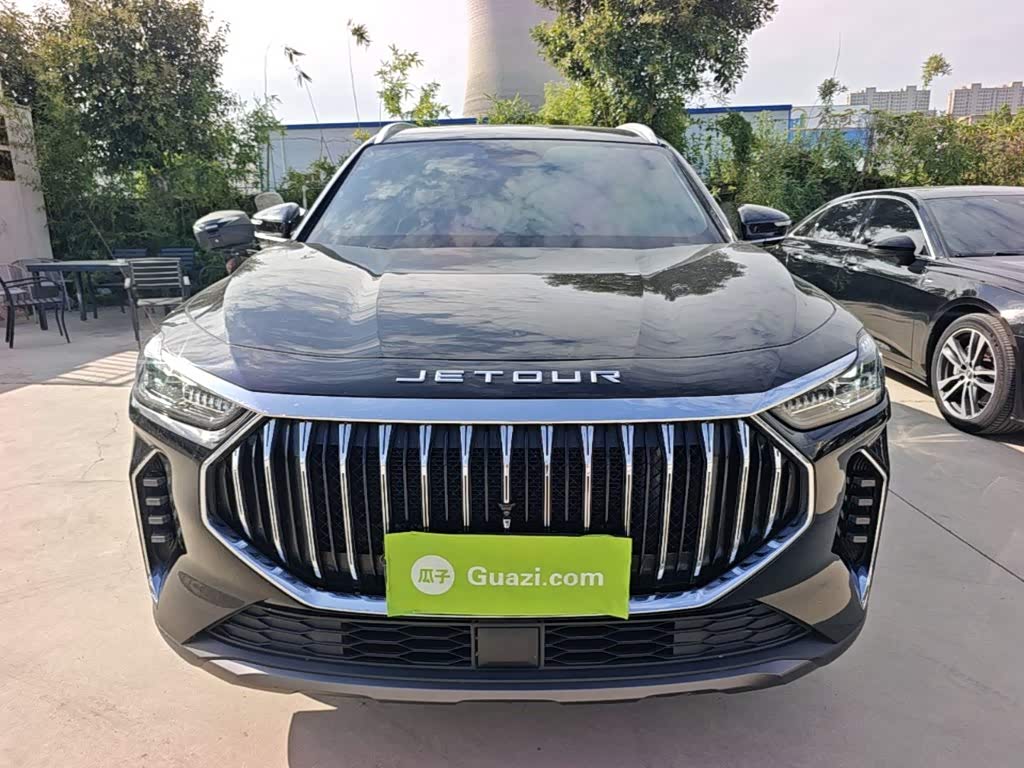 Jetour Jetour X70 PLUS 1.5 л 2024 г. Чёрный, пробег 26000 км