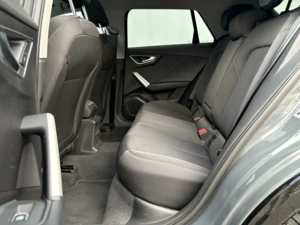 Audi Q2L — миниатюра 9