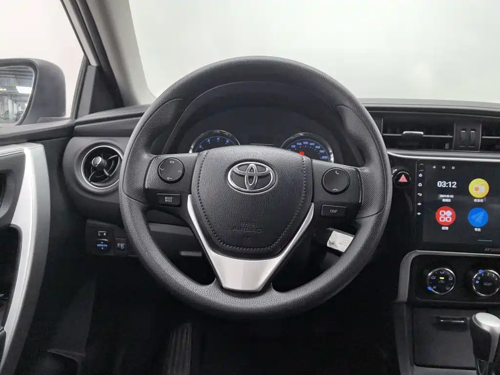 Toyota Corolla — миниатюра 11